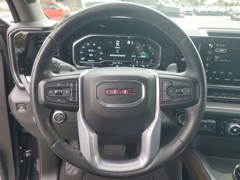 Certified 2022 GMC Sierra 1500 SLT w/ SLT Premium Plus Package image 23
