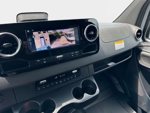 New 2025 Mercedes-Benz Sprinter 2500 image 20