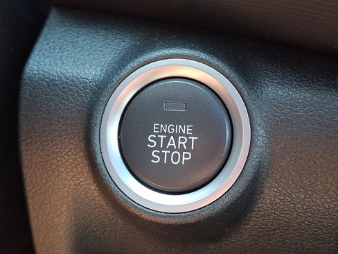 Certified 2023 Hyundai Kona SEL AWD/4WD image 22