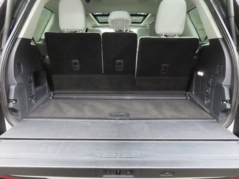 Used 2025 Ford Expedition Platinum w/ Platinum Ultimate Package image 44