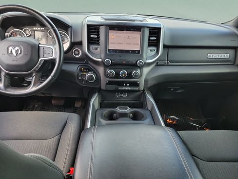 Used 2022 RAM 1500 Big Horn AWD/4WD image 11