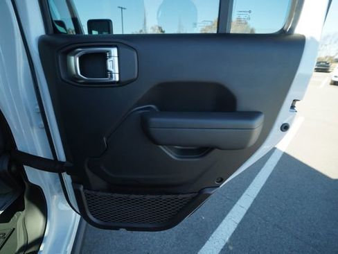 New 2026 Jeep Gladiator Rubicon image 20