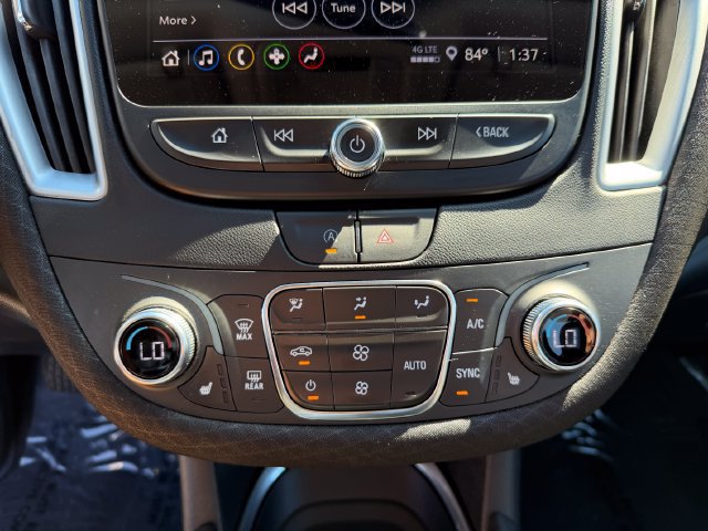Used 2024 Chevrolet Malibu LT FWD image 25