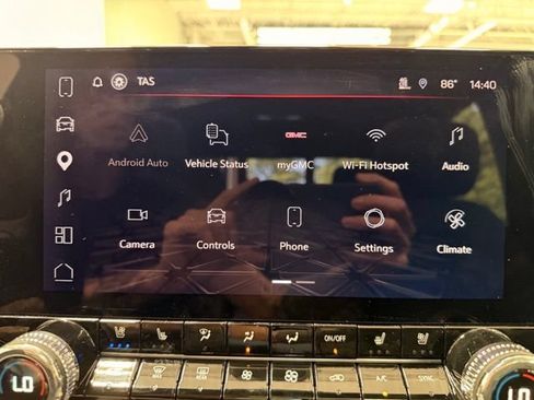 Used 2025 GMC Canyon Denali AWD/4WD image 39