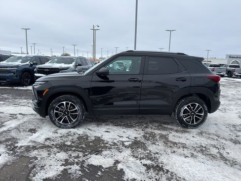 Certified 2024 Chevrolet TrailBlazer LT w/ Convenience Package image 6