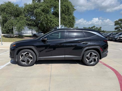 Used 2022 Hyundai Tucson Limited FWD image 3