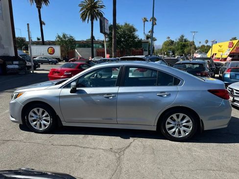 Used 2017 Subaru Legacy 2.5i Premium image 12