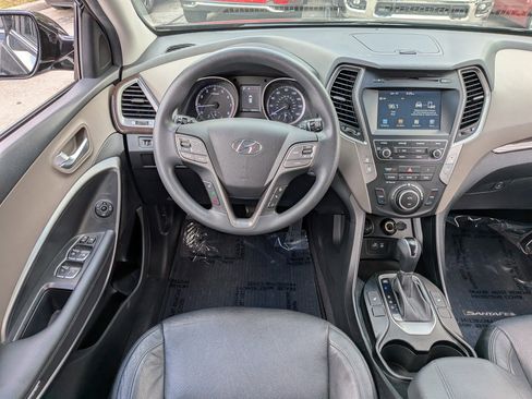 Used 2018 Hyundai Santa Fe Sport w/ 2.4L Value Package 02 FWD image 17
