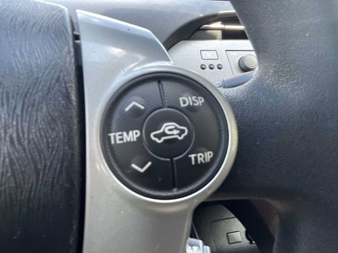 Used 2014 Toyota Prius Three FWD image 15