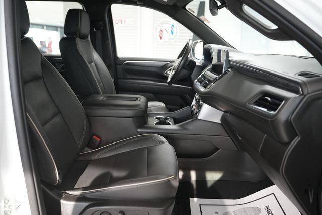 Used 2021 GMC Yukon XL SLT AWD/4WD image 22