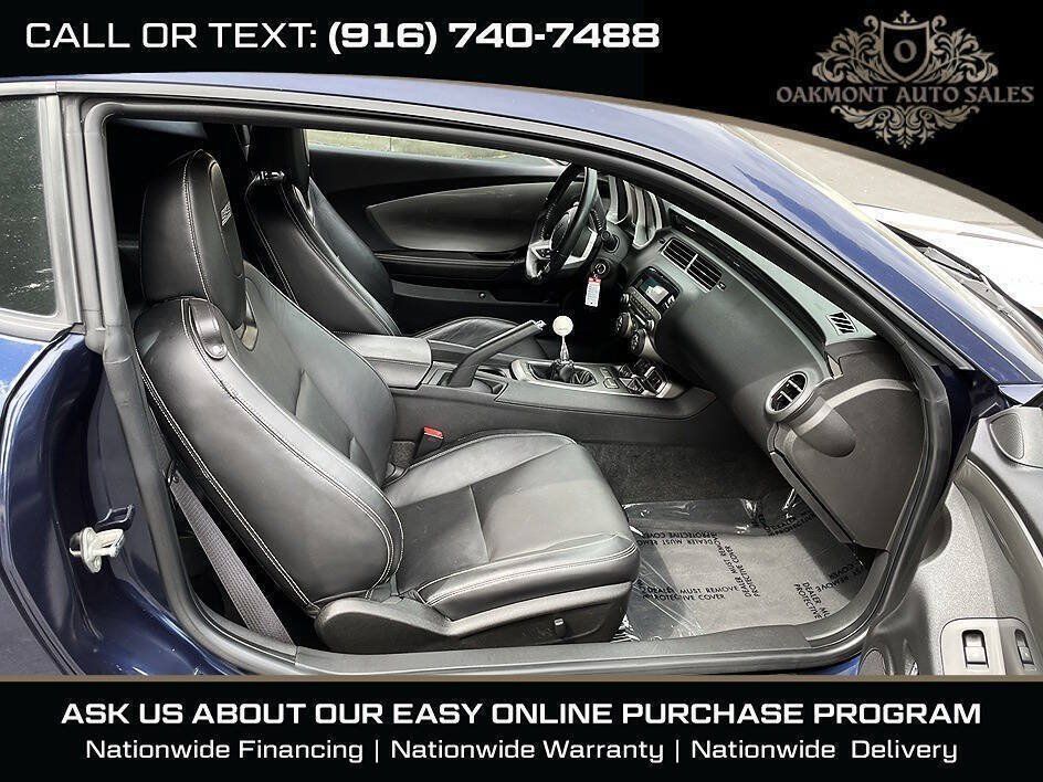 Used 2010 Chevrolet Camaro SS w/ RS Package RWD image 11