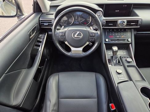 Used 2017 Lexus IS 300 AWD w/ Premium Package image 8