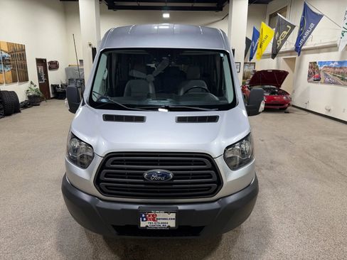 Used 2017 Ford Transit 350 XL image 11