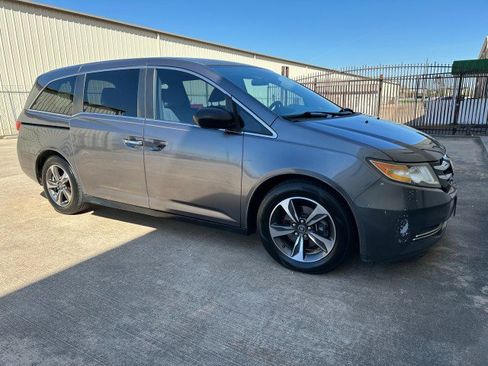 Used 2014 Honda Odyssey LX image 8