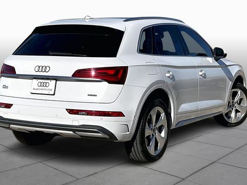 Used 2021 Audi Q5 Prestige w/ Prestige Package image 12