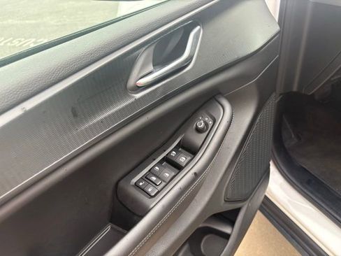 Certified 2024 Jeep Grand Cherokee Altitude image 10