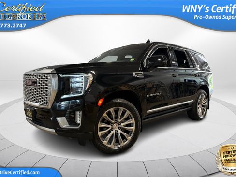 Used 2021 GMC Yukon Denali w/ Denali Premium Package AWD/4WD image 1