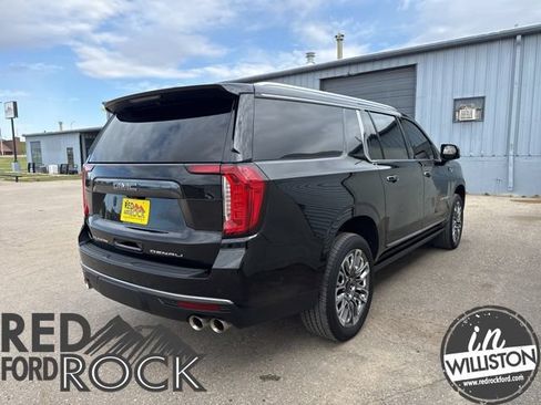 Used 2023 GMC Yukon XL Denali Ultimate AWD/4WD image 27