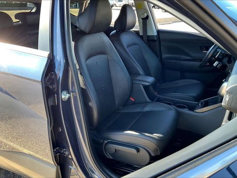 Used 2024 Hyundai Kona Limited image 8