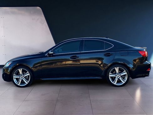 Used 2013 Lexus IS 250 image 2
