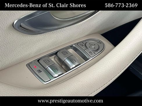 Used 2023 Mercedes-Benz E 350 4MATIC Sedan image 23