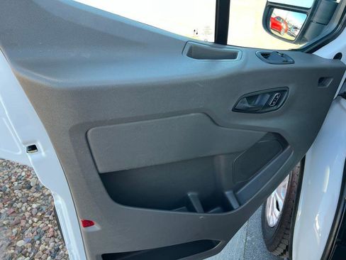 Used 2023 Ford Transit 350 XLT image 15