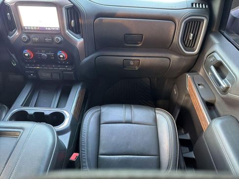 Used 2020 Chevrolet Silverado 2500 High Country w/ Technology Package AWD/4WD image 27