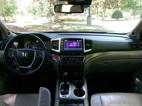 Used 2016 Honda Pilot EX-L image 37