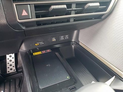 New 2026 Toyota Camry SE image 14