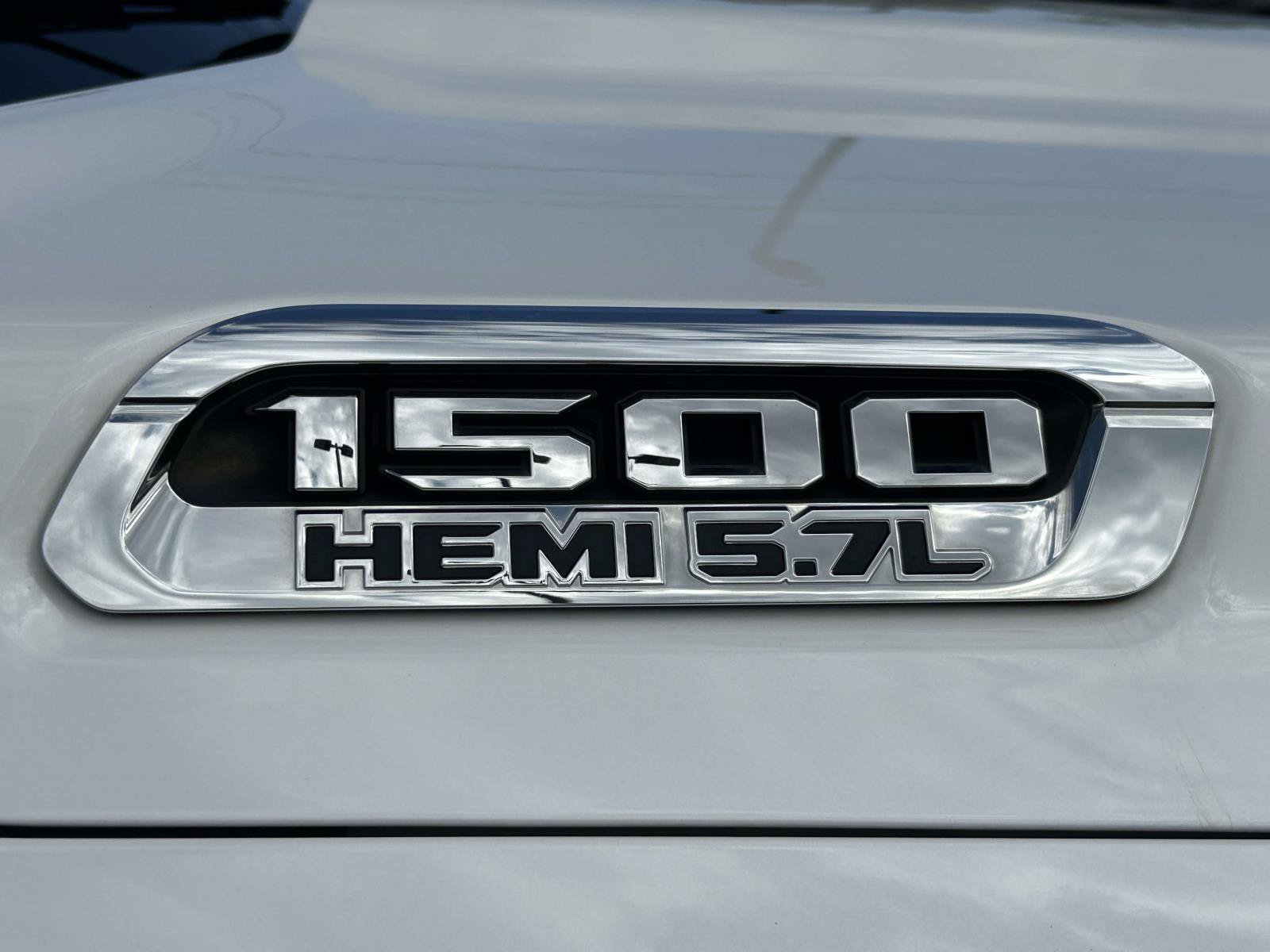 Used 2020 RAM 1500 Limited AWD/4WD image 11