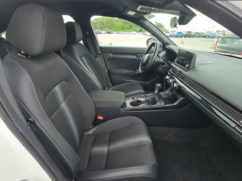 Used 2025 Honda Civic Sport image 9
