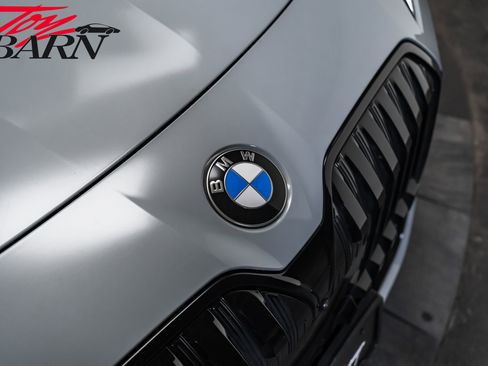 Used 2023 BMW 760i xDrive image 9