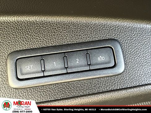 Used 2019 GMC Yukon SLT AWD/4WD image 16