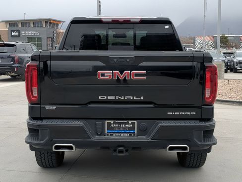 Used 2022 GMC Sierra 1500 Denali image 5