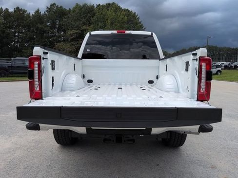 New 2026 Ford F350 Lariat w/ Chrome Package AWD/4WD image 13