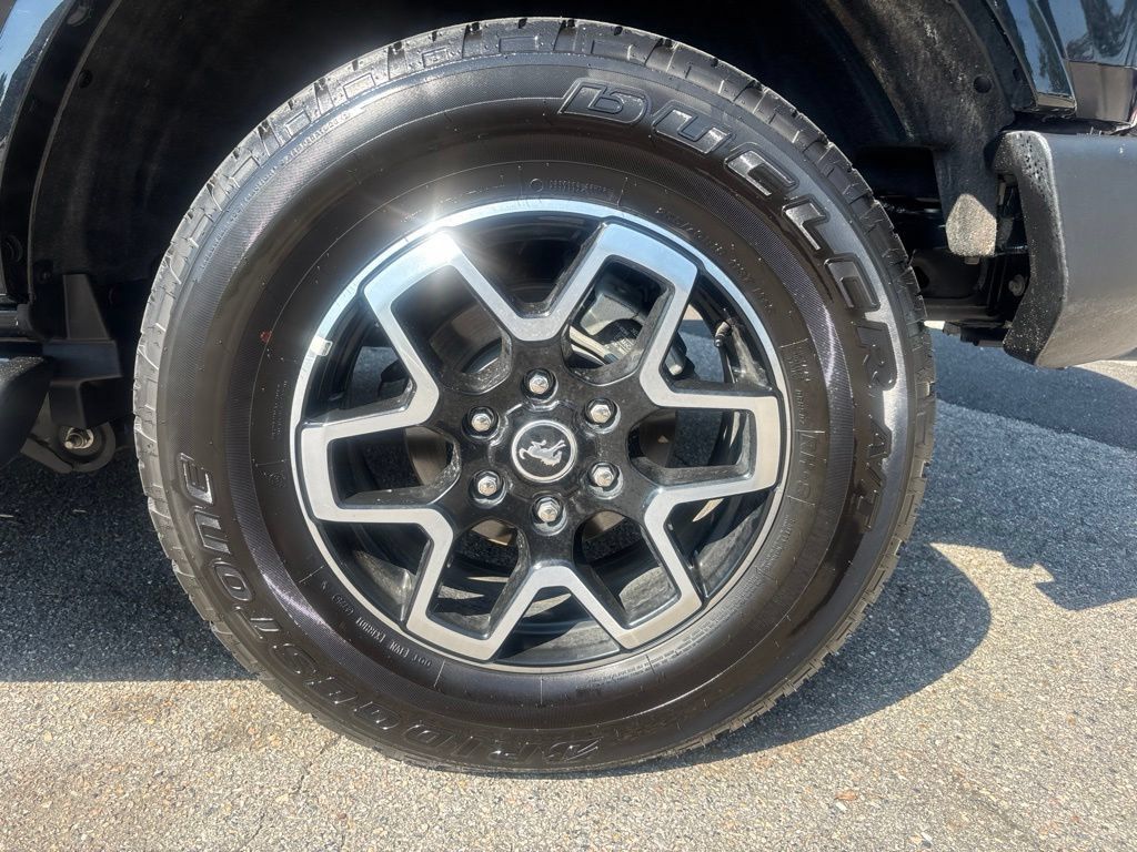 Used 2026 Ford Bronco Outer Banks AWD/4WD image 25