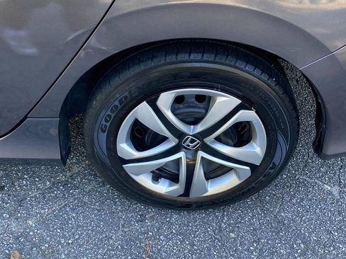 Used 2017 Honda Civic LX image 9