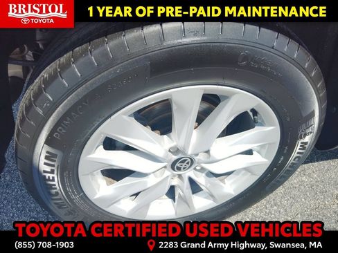 Certified 2024 Toyota Corolla Cross LE AWD/4WD image 10