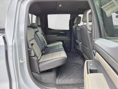 Used 2024 Chevrolet Silverado 1500 ZR2 w/ Technology Package AWD/4WD image 18