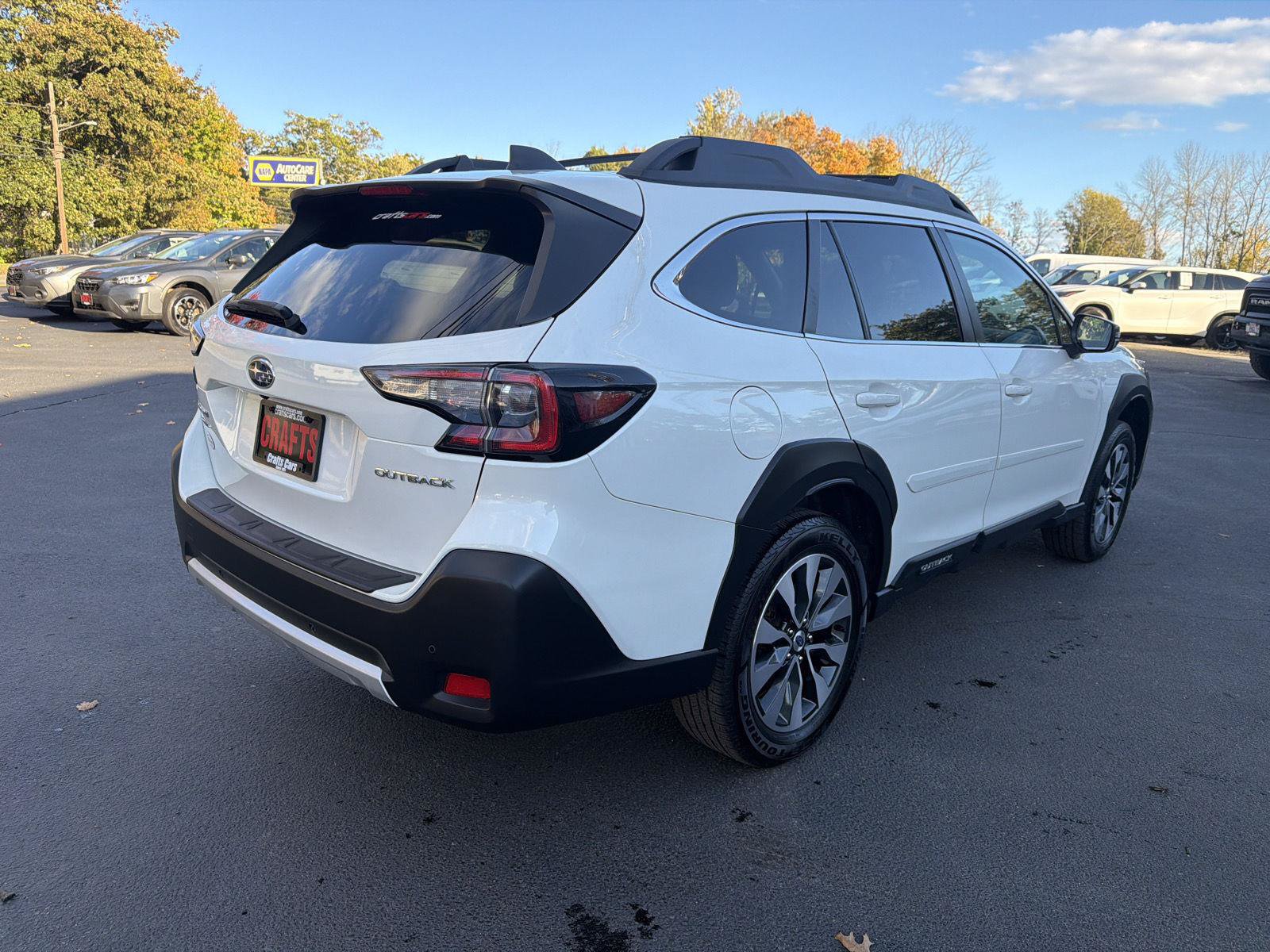 Used 2023 Subaru Outback Limited AWD/4WD image 5