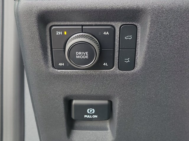 New 2026 Ford Expedition Platinum w/ Stealth Appearance Package AWD/4WD image 26
