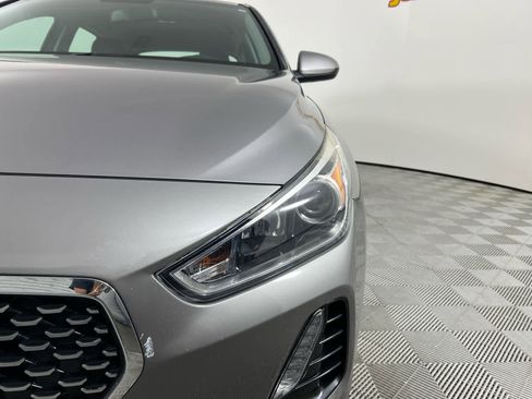 Used 2020 Hyundai Elantra GT image 10