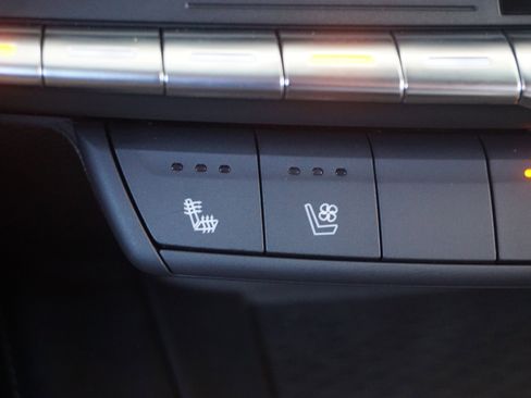 Used 2022 Cadillac CT4 V Blackwing w/ Driver Assist Package image 32