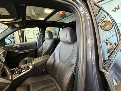 Used 2021 BMW X5 sDrive40i w/ M Sport Package image 24