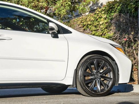 Certified 2023 Toyota Corolla SE image 11