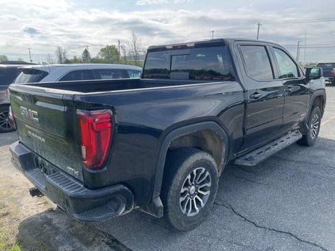 Used 2019 GMC Sierra 1500 AT4 w/ Off Road Performance Package AWD/4WD image 3