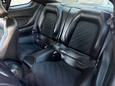 Used 2017 Ford Mustang GT Premium RWD image 13