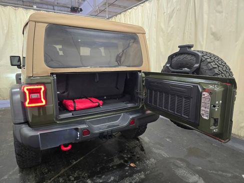 Used 2022 Jeep Wrangler Rubicon w/ Steel Bumper Group image 28