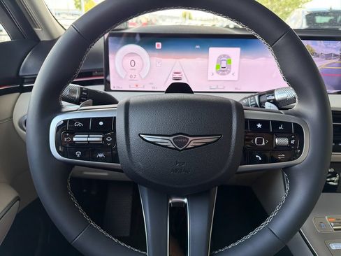 New 2026 Genesis GV70 2.5T Advanced AWD/4WD image 24