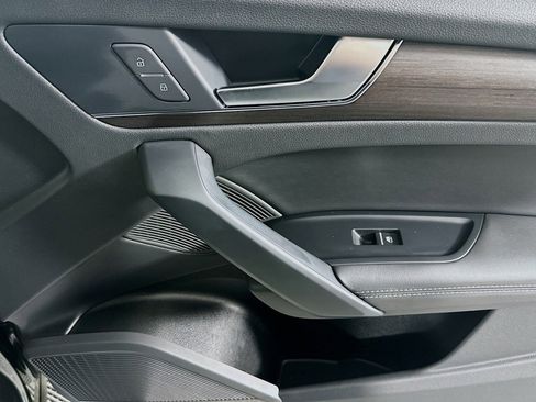 Used 2023 Audi Q5 2.0T Premium Plus w/ Premium Plus Package image 22